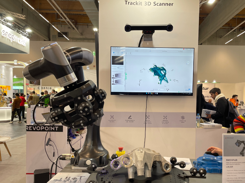 Revopoint Robotic Arm 3D Scanning at Formnext.png