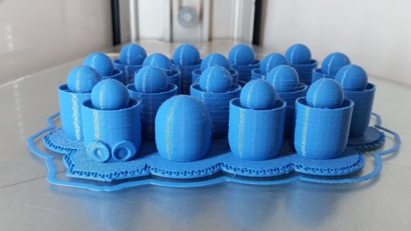 3D printing multiple objects on a glass bed with the raft