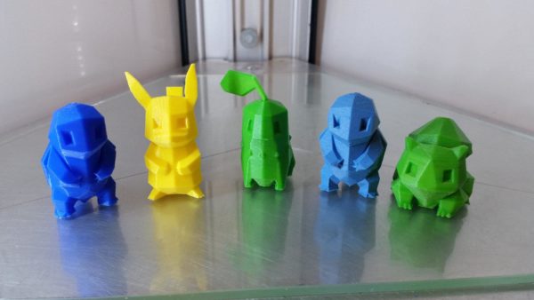 Low-Poly Pokemon - On Printing Bed - Designed by Flowalistik