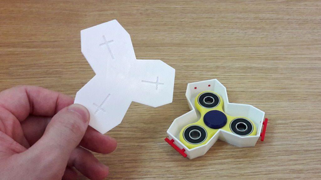 Fidget Spinner Coffin designed by baschz