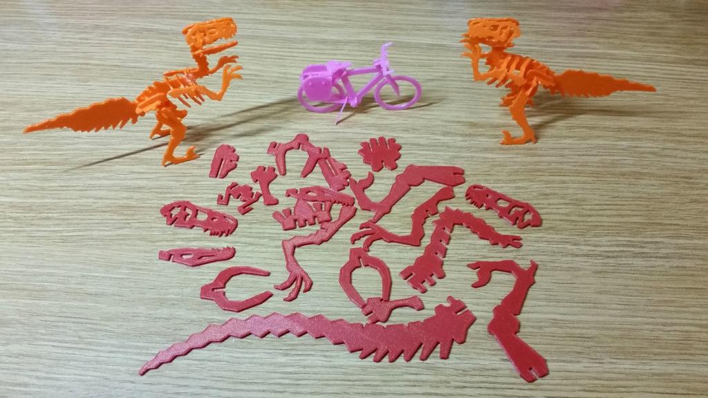 Scaled Kit Card Velociraptor Model Unassembled