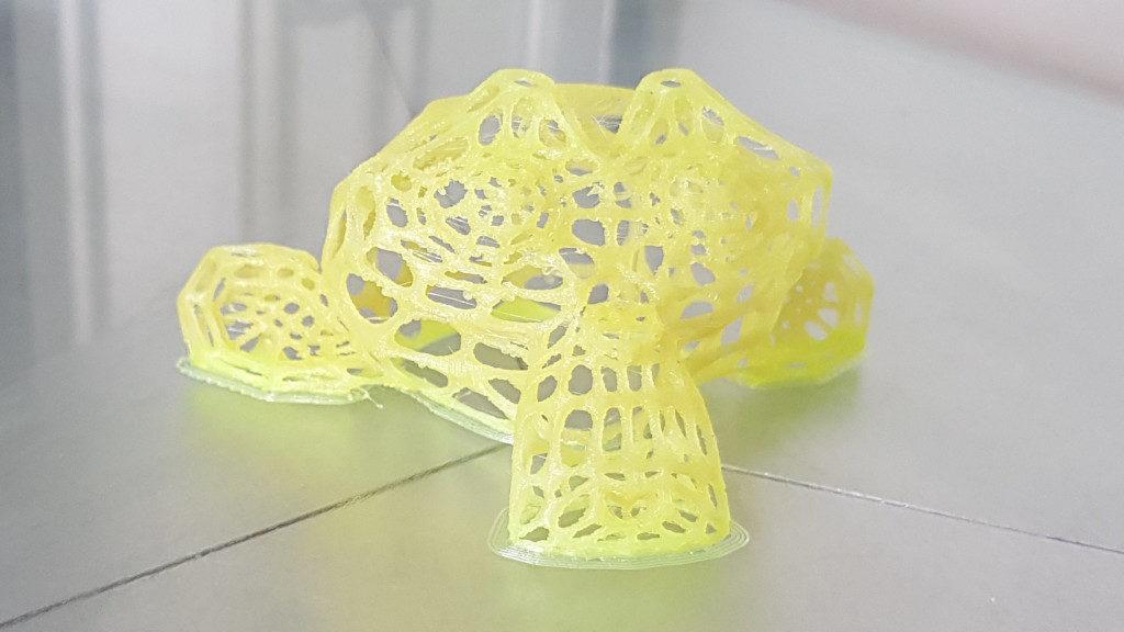 Blender Training - 3D Printed Suzanne in Voronoi Style