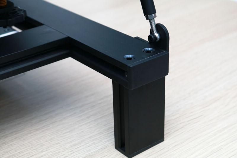 Raised platform and stiffener rod
