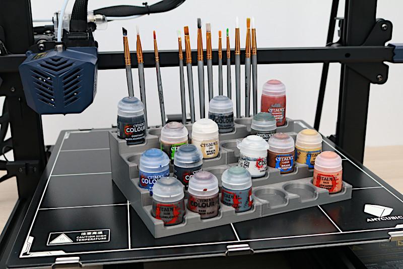 3D Printed Citadel Paint holder by Zimlorog