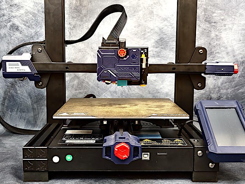 3D Printer Kobra Close Look