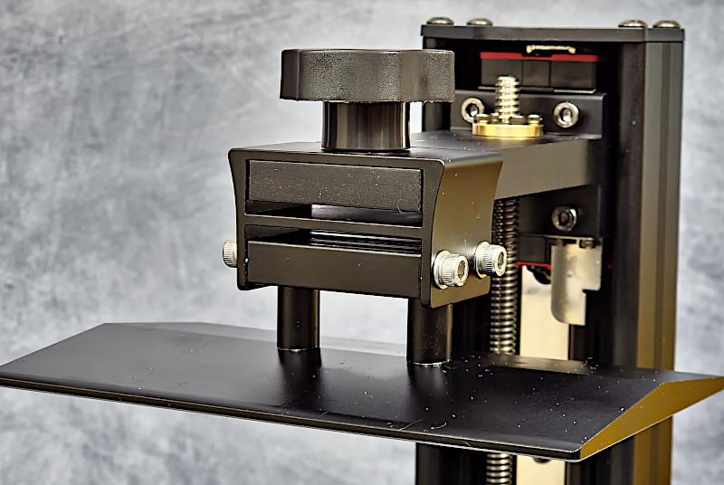 Build plate levelling on the Photon M3