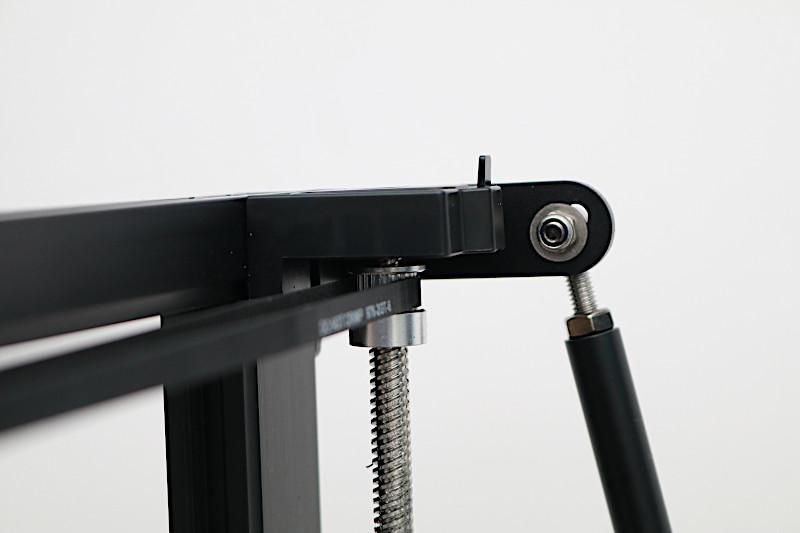 Z Axis Stabilizing Rods for Kobra Max