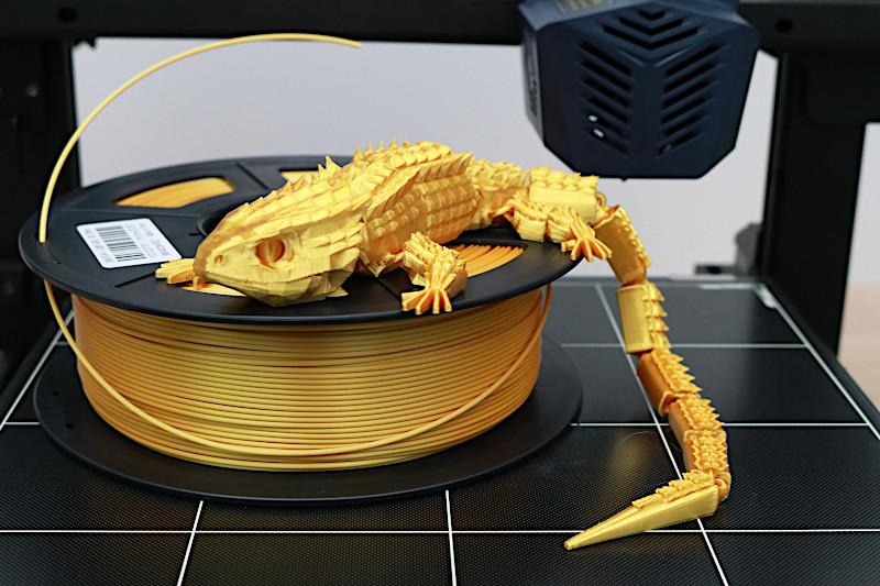 Articulated Skink in Silk PLA