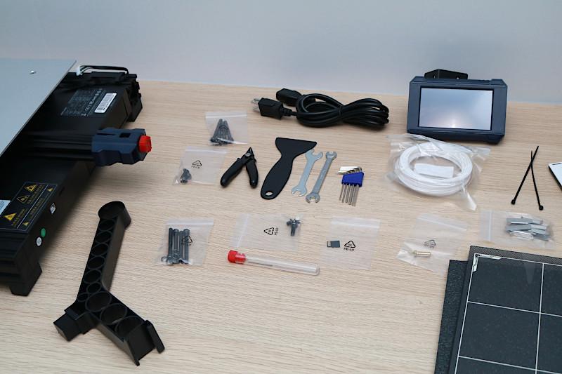 Anycubic Kobra Plus Accessories and Assembly Hardware