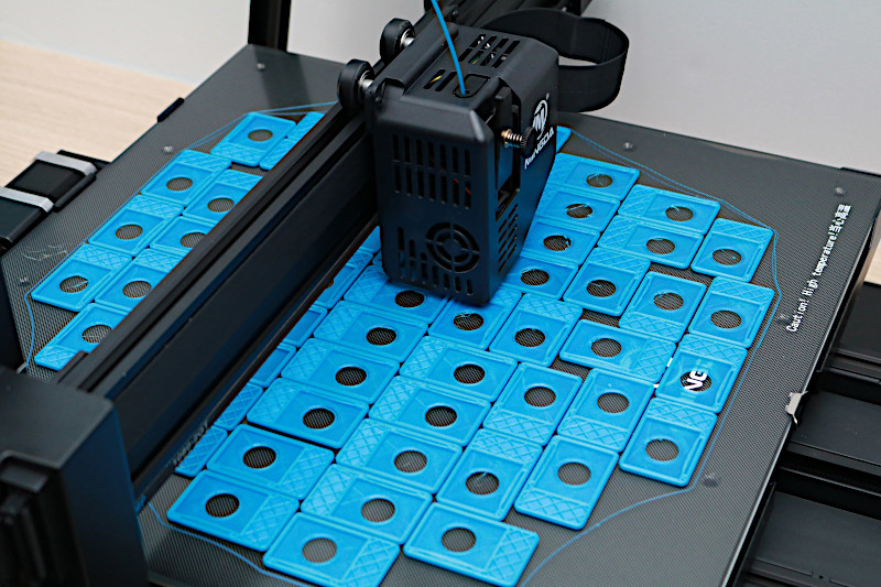 3D Printing SD Card Holders on the Magician Pro 3D Printer