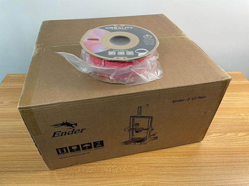 Ender-3 V2 Neo Box and Filament
