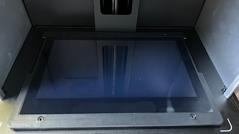 10.3-inch 8K resolution screen for GKTWO
