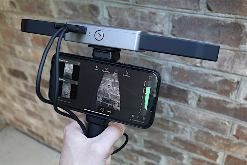 Revopoint Range 3D scanning a brick wall
