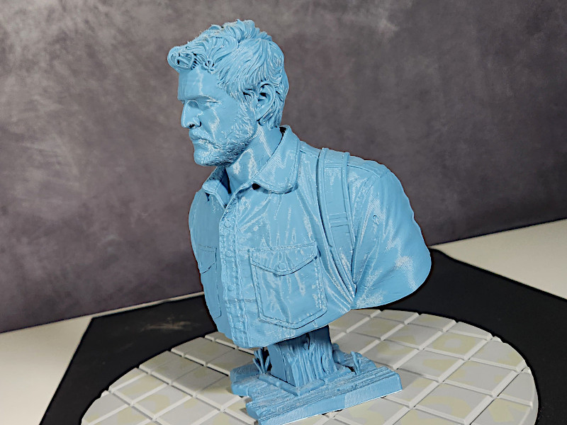 Joel Statue on the Turn Table