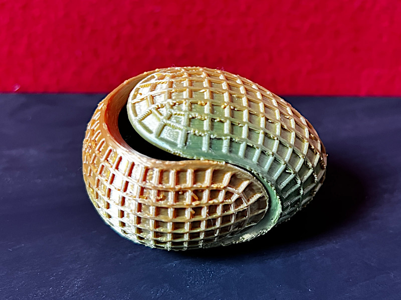 Textured Snap Egg