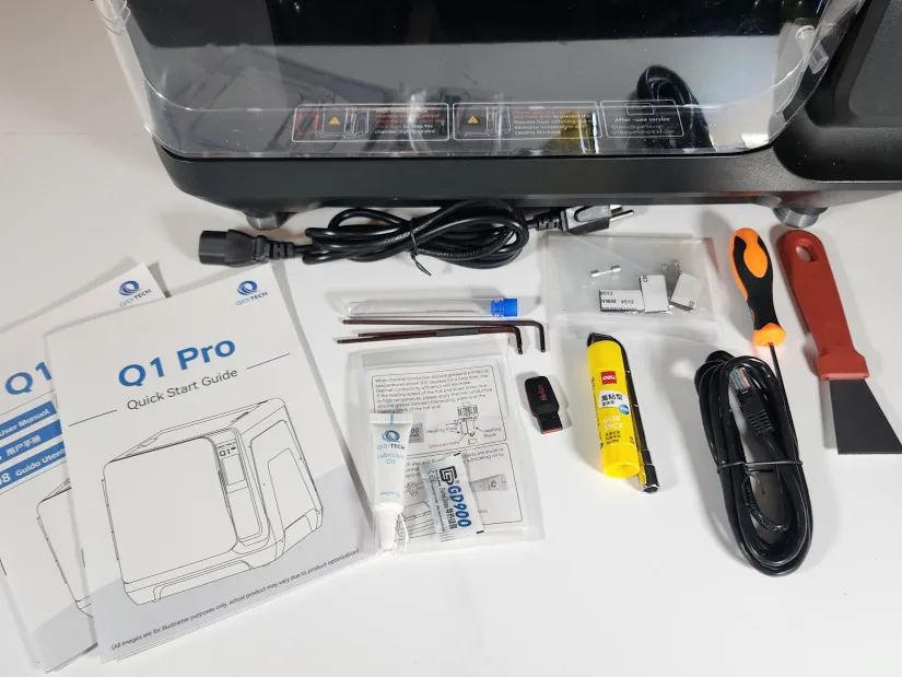 Qidi Tech Q1 Pro Included Accessories