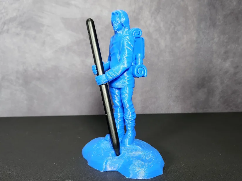 Guardian Pen Holder