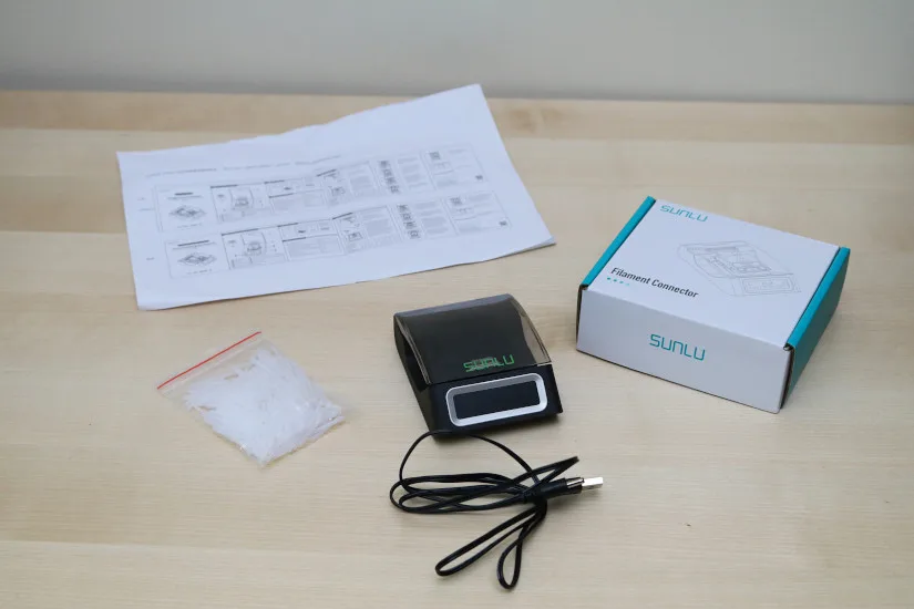 SUNLU FC01 and included accessories