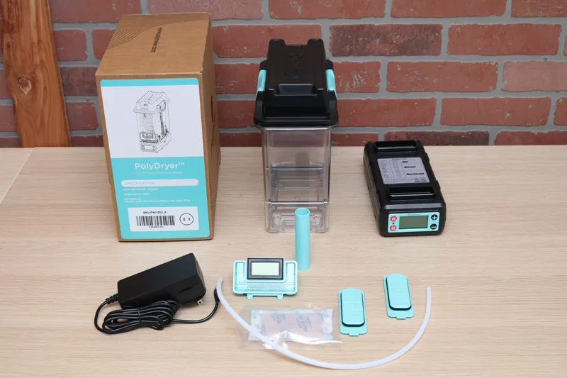 The Polymaker PolyDryer and included accessories