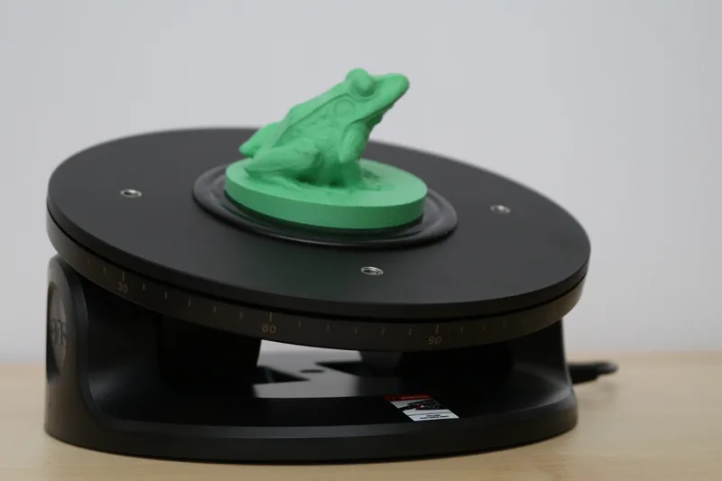Dual-axis Turntable