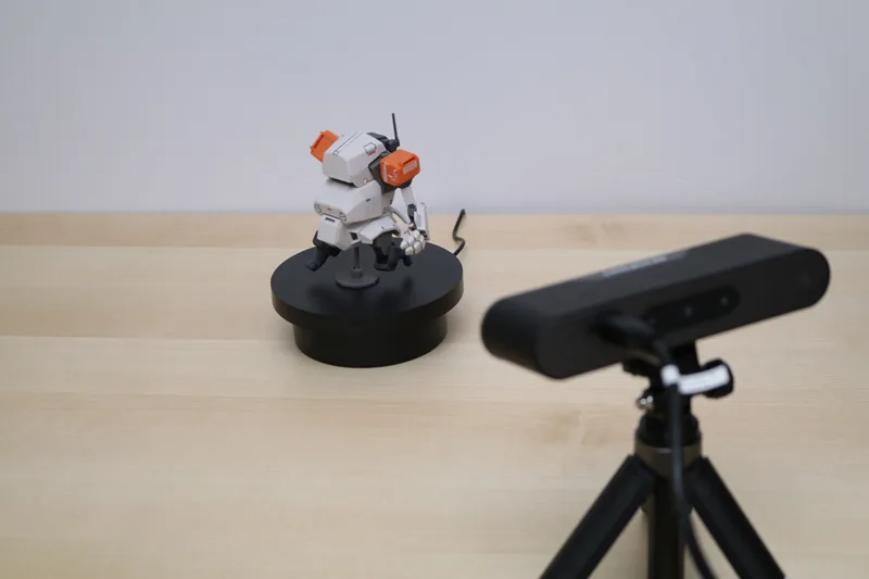 Scanning a colorful miniature model
