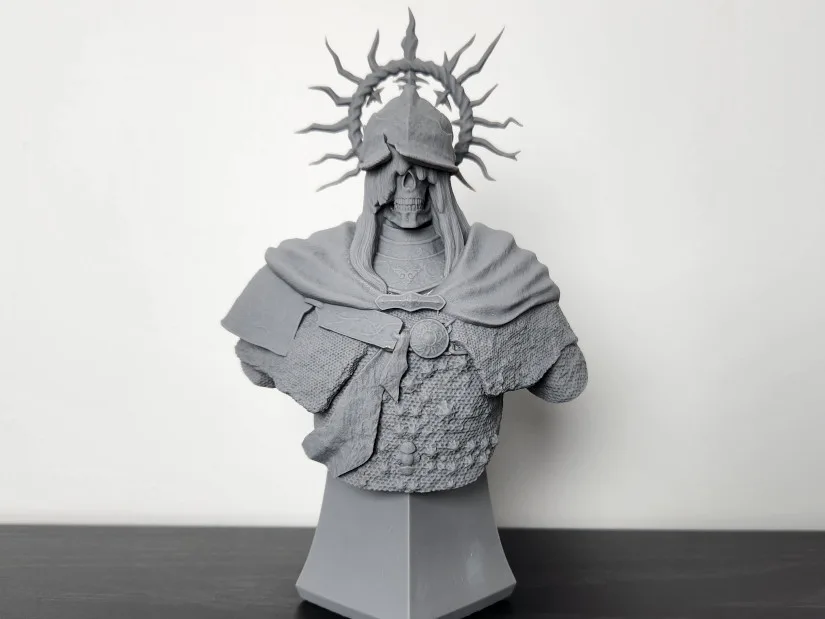 Fotis Mint Death Knight Bust