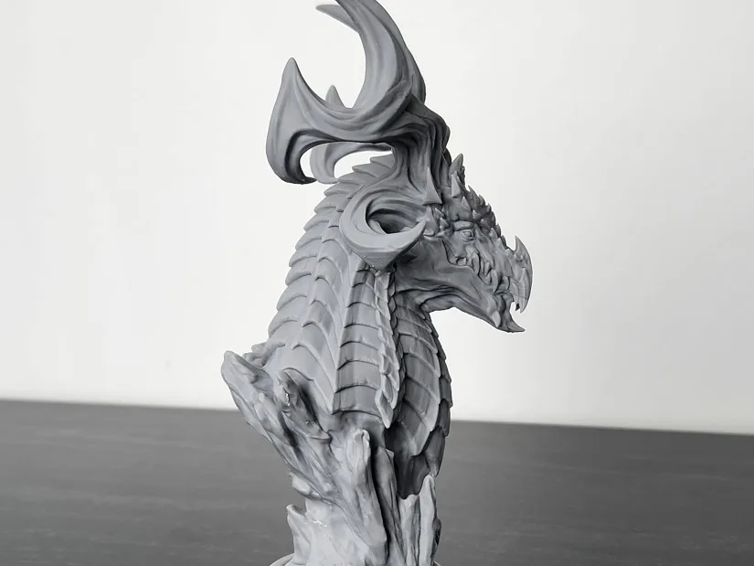 Fotis Mint - Venralthorn Bust - Side View