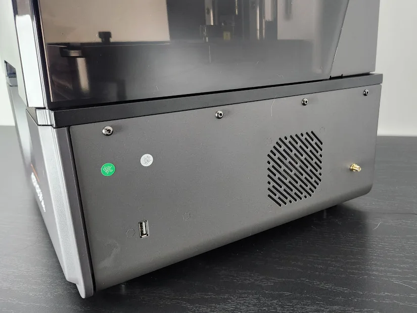 Photon M7 Max Side View - Wi-fi Connector