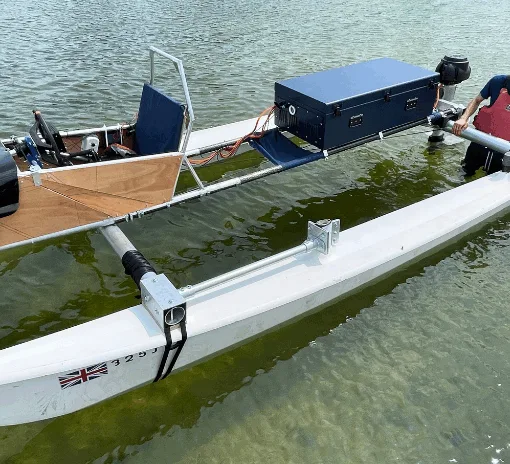 Cambridge University Riviera Racing Boat Prototype and Students